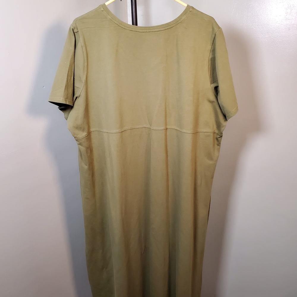 Denim&Co Khaki/Olive Green V-Neck Top - Picture 5 of 5